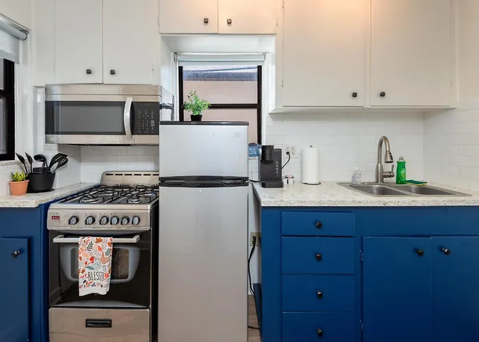 Chic 1Br Apartment In Lively Venice Area