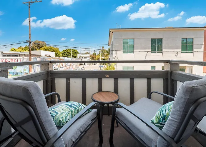 Chic 1Br Apartment In Lively Venice Area